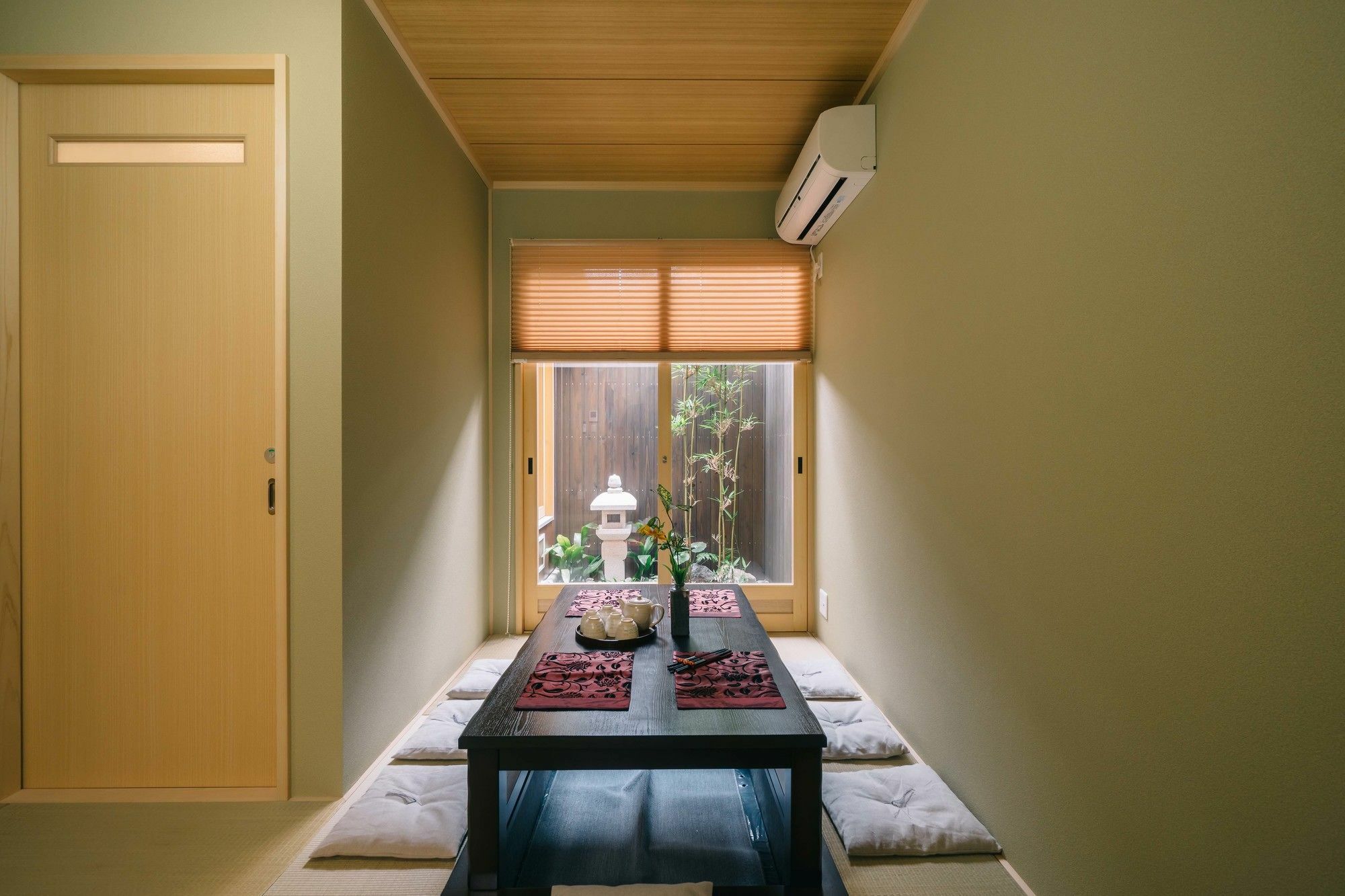 Miro Kujo Kawaramachi Tei Villa Kyoto Exterior photo